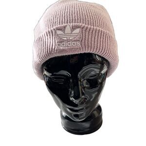 Adidas’s beanie in Lilac 